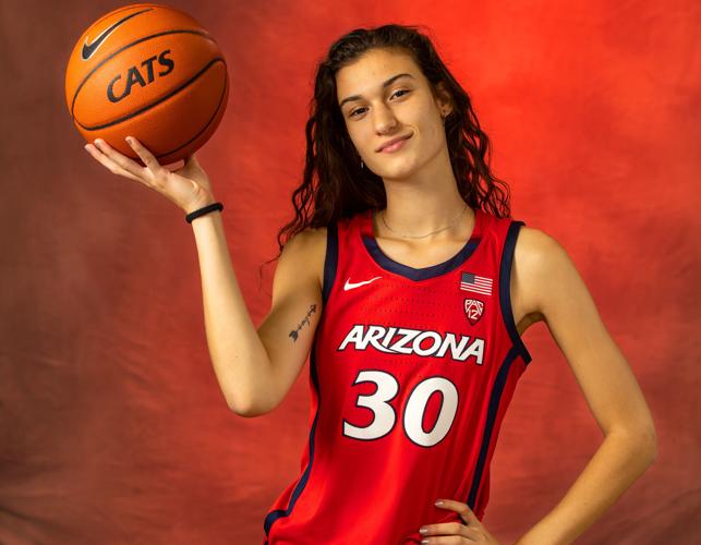 Gisela Sanchez, University of Arizona women's basketball