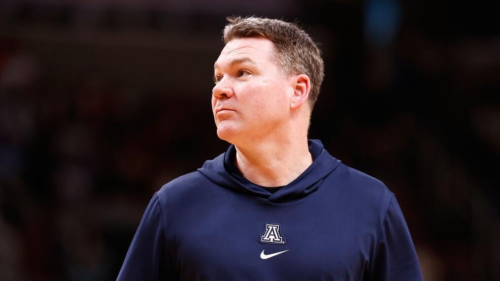 Arizona Regents approve 5-year deal for UA men's basketball coach Tommy Lloyd