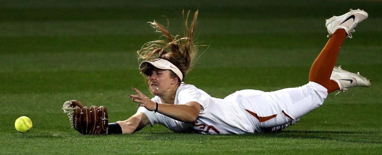 Best Arizona softball photos