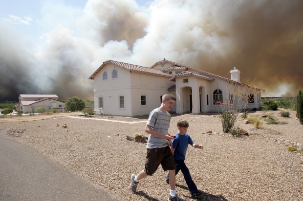 Monument Fire continues to burn