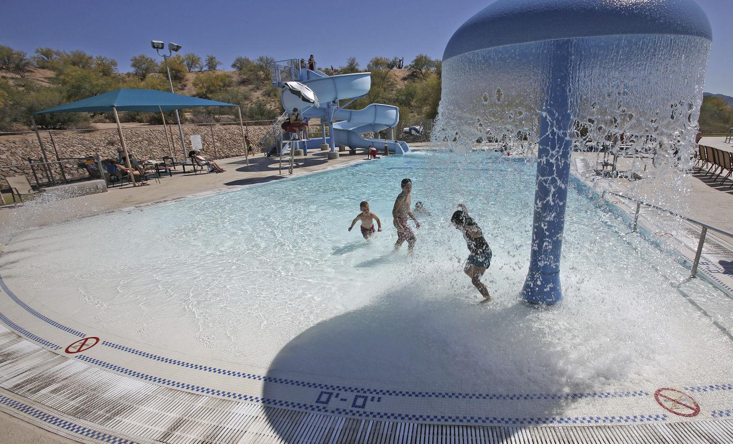 A giant list of 31 public pools you can swim in this summer Vida y