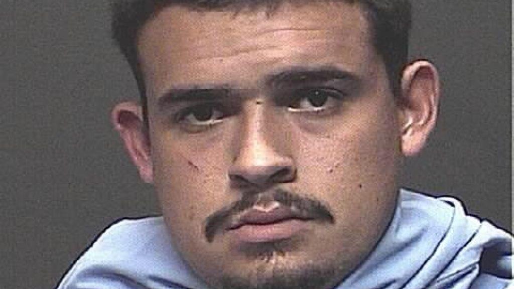 Tucson police arrest 2 men in connection to Circle K thefts