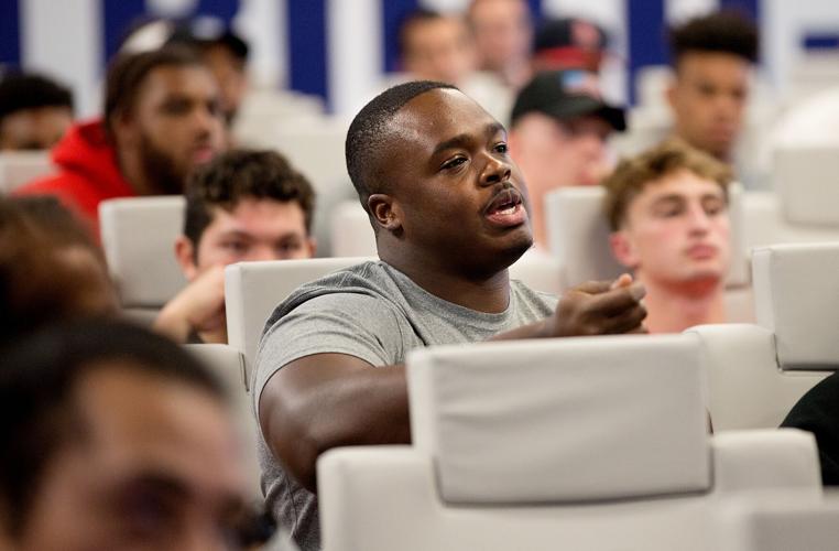 083021-tuc-spt-NIL-p1