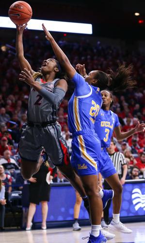 020120-sports-ArizonaWBB-09.JPG