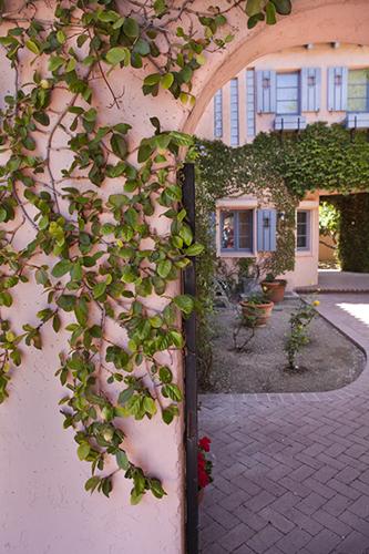 Linda Ronstadt's Tucson home