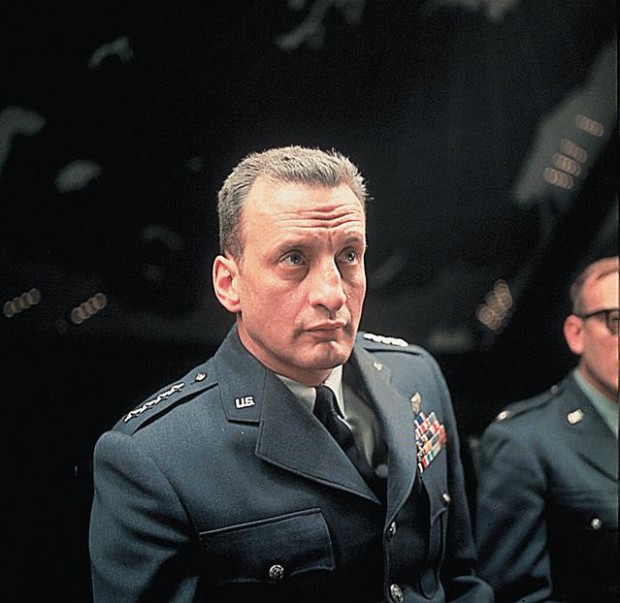 Phil Villarreal's Review: Dr. Strangelove or: How I Learned to Stop Worrying and Love the Bomb  