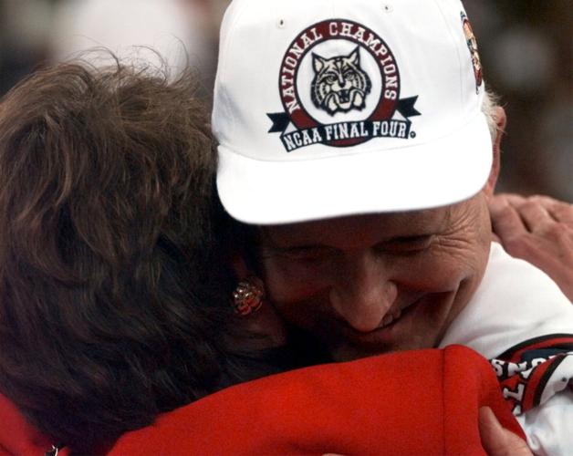 033122-tuc-spt-coach-p1