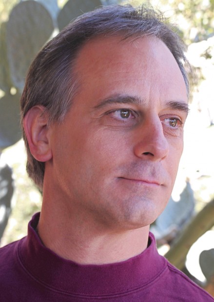 Piano concert Sunday to benefit Interfaith Community Services    