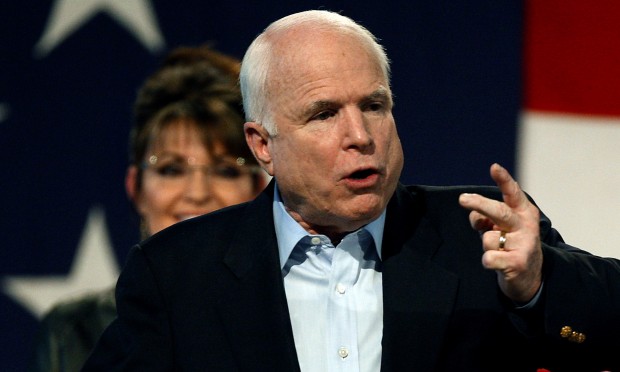 Border Boletín: McCain, Kyl call for troops