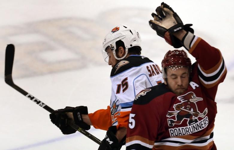 Tucson Roadrunners vs San Diego