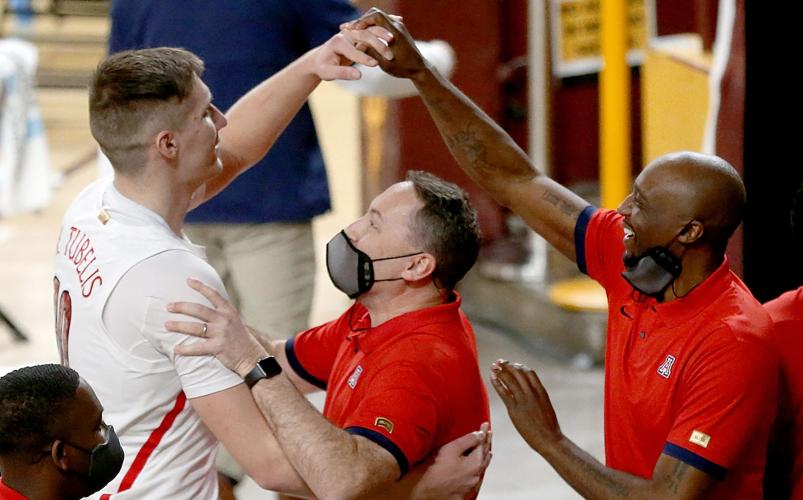 012221-spt ua bk main-p13.jpg