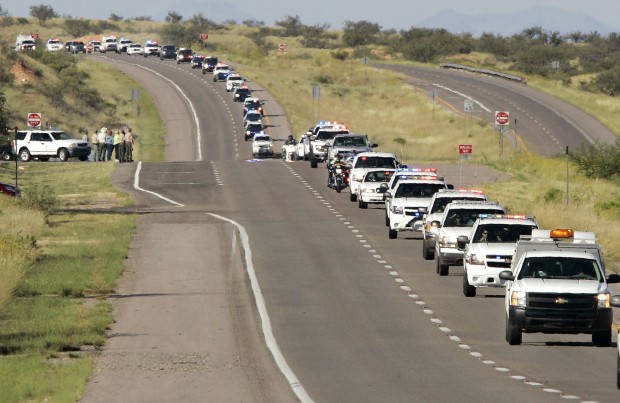 Hundreds gather to honor memory of Cochise sheriff    
