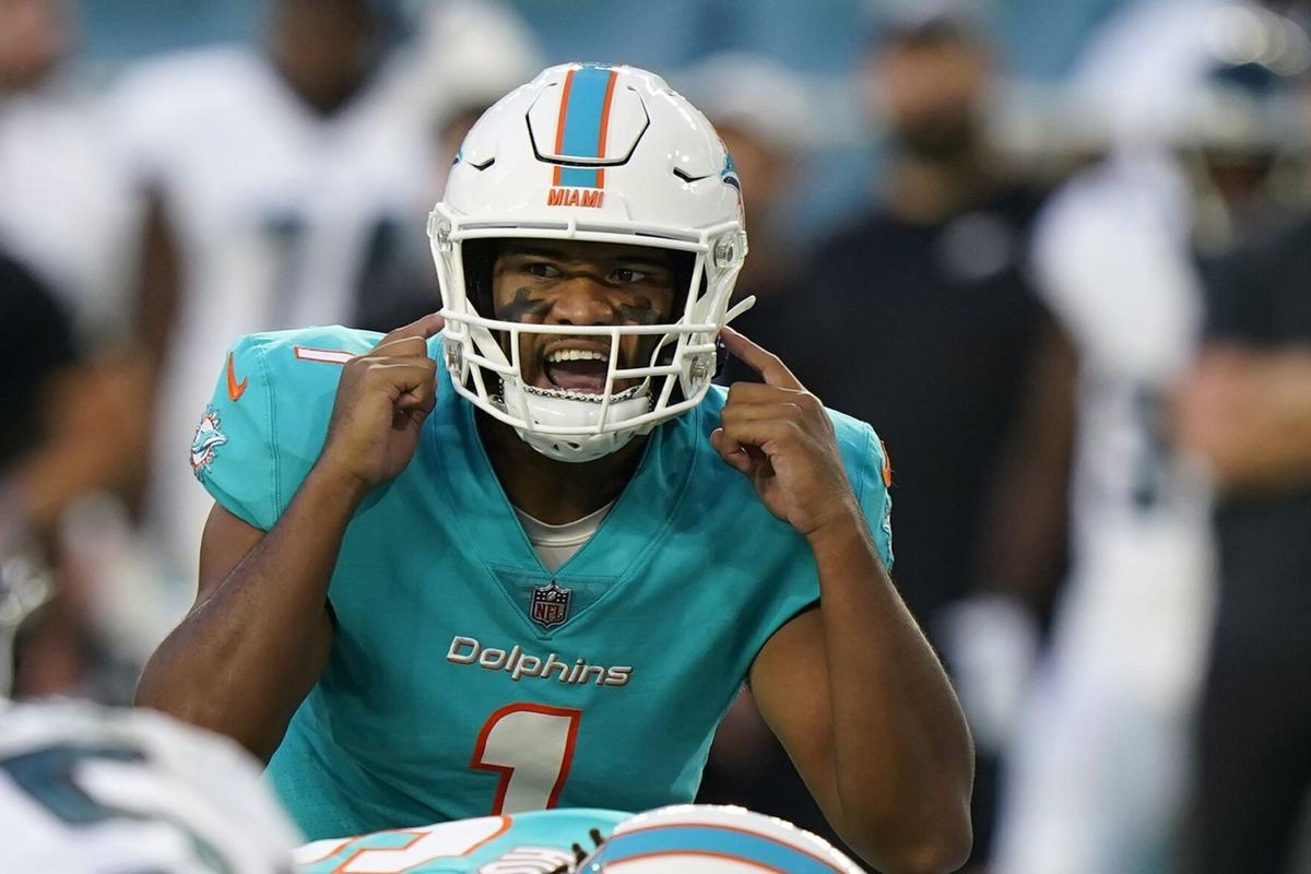 Eagles Dolphins Football