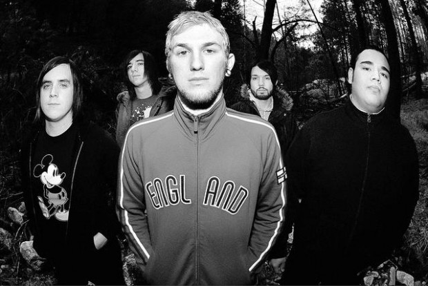 Band strives for live, raw sound  