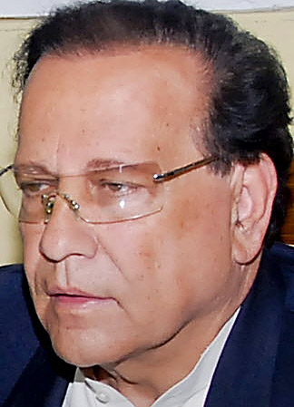 Killing of Pakistani official deals further blow to gov't   