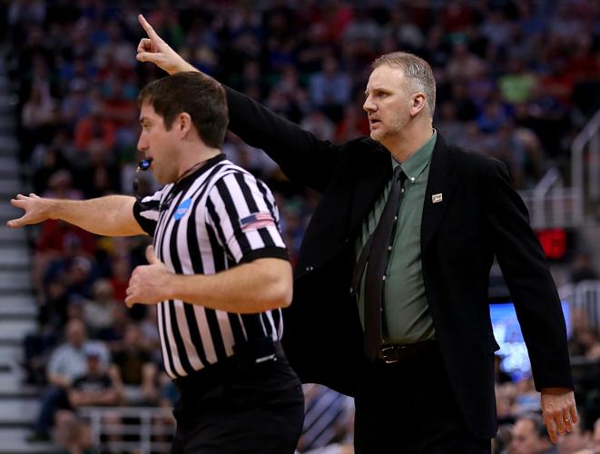 Arizona vs. North Dakota