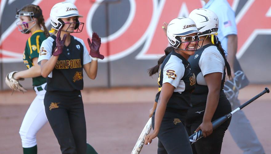 Lancers, Dorados softball