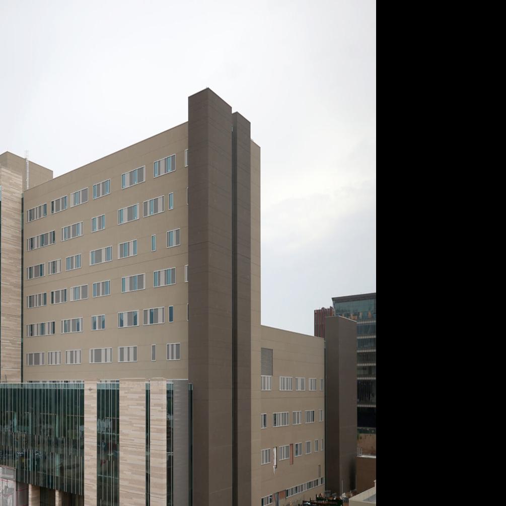 Tucson S Banner Hospital Gives Up Prestigious Nursing Magnet