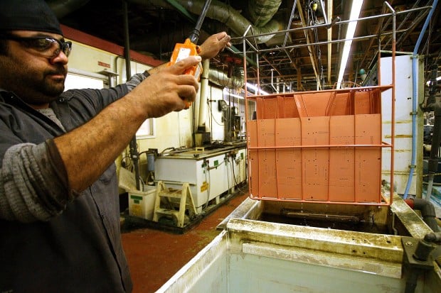 Circuit-board maker fills its niche nicely   