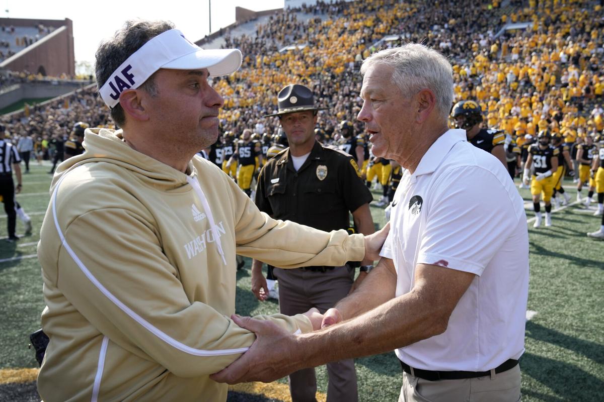 Washington Iowa Football Oct. 12, 2024