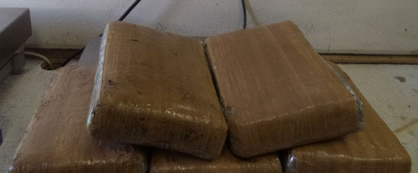 Woman wearing heroin arrested at the border