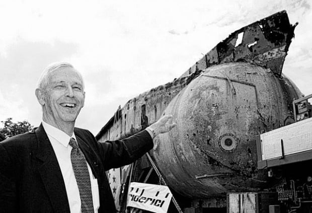 Pioneer deep-ocean explorer Jacques Piccard dies at 86  