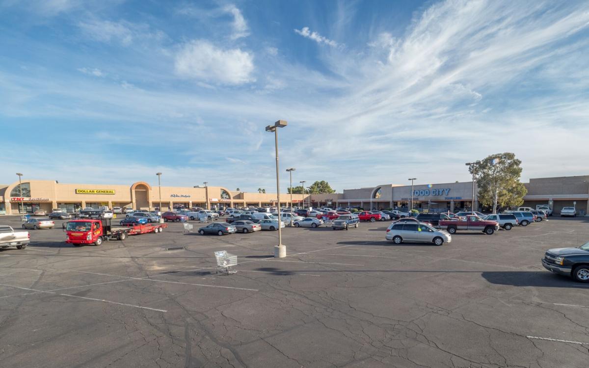 Centre Point Plaza (LE)