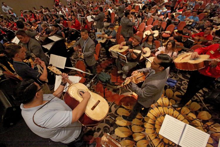 Neto's Tucson Mariachi music remains vibrant in Tucson, is fading
