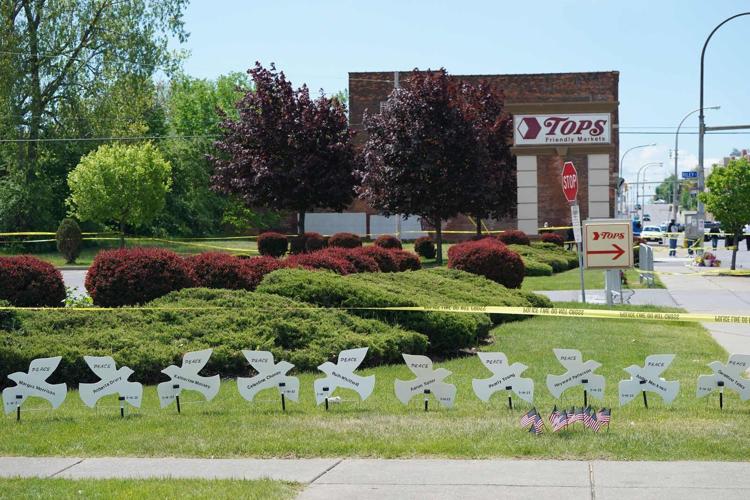 Tops shooting (copy)