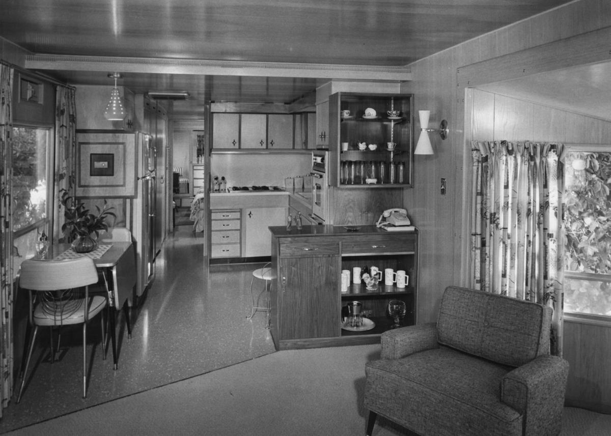 Career girls' homes in 1961
