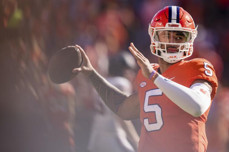 122722-tuc-spt-qbs-p1 (copy)