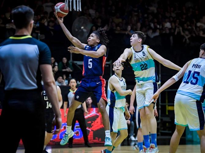 Darius Acuff vs Argentina