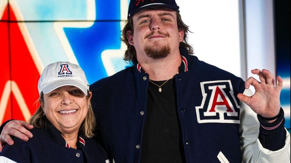Vegetarian OL Ty Buchanan “a huge bonus” for Arizona