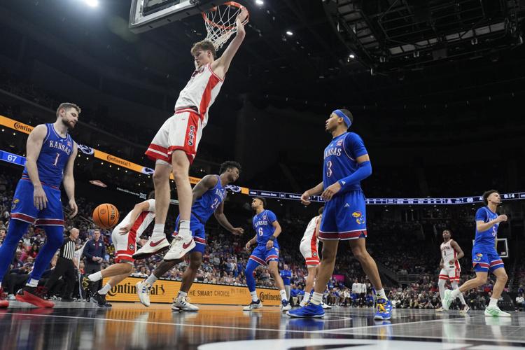 B12 Kansas Arizona Basketball