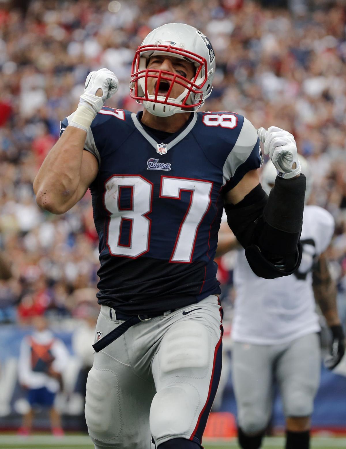 rob gronkowski pop