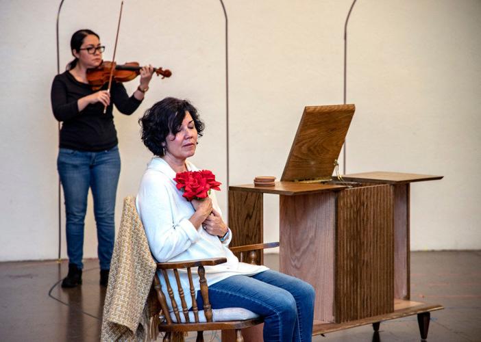 Neto's Tucson: The power of mariachi