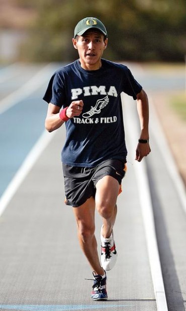 Opinion by Greg Hansen : Get this straight: Pima's Curley flies  