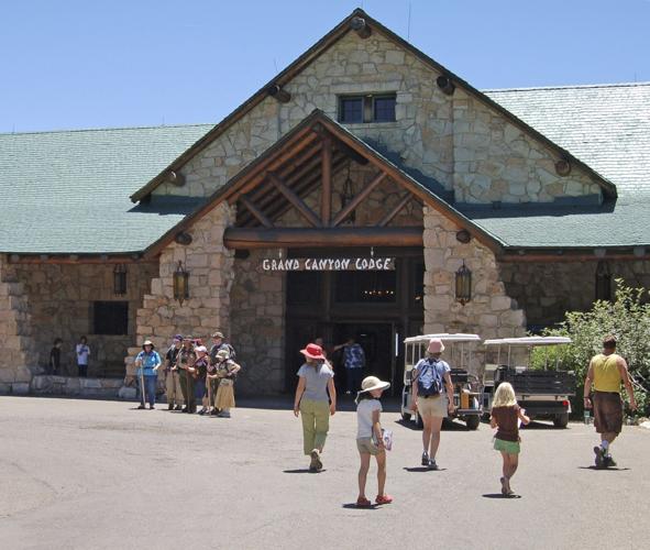 Wildfire guts historic Grand Canyon lodge