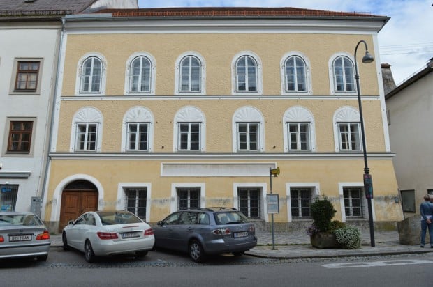 House of Hitler's birth casts a pall over Austrian town    