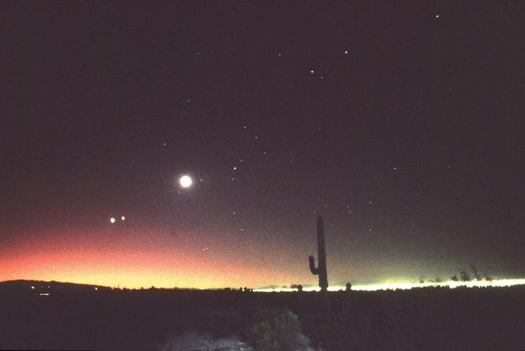 5 planets visible in early morning sky