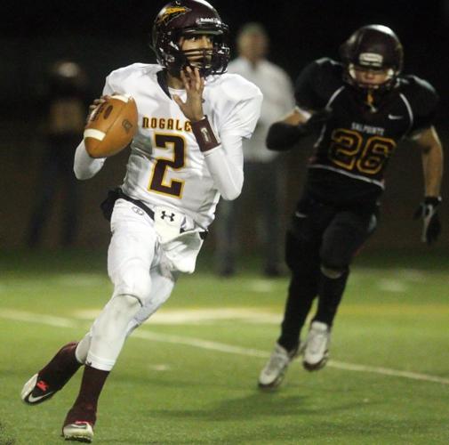 High school football state playoffs: Fans part of Nogales' amazing story    
