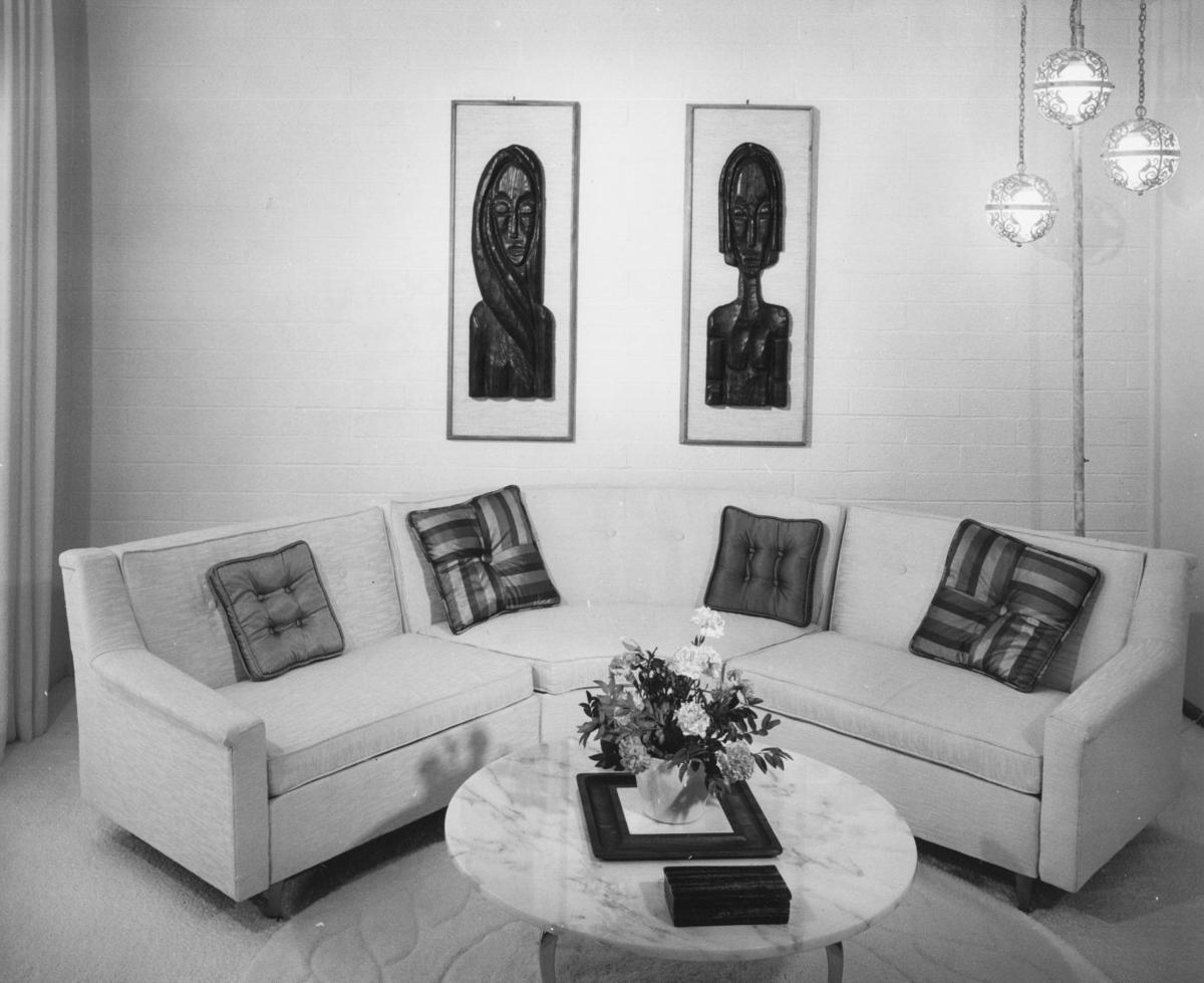 Career girls' homes in 1961