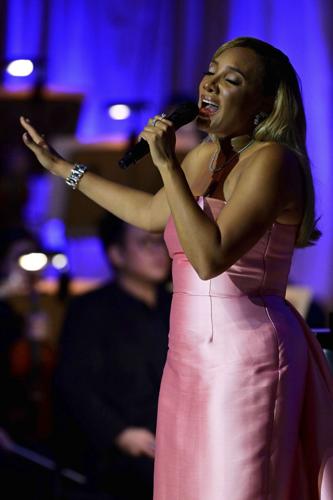 Aretha! Starring Shelea with the Pacific Symphony