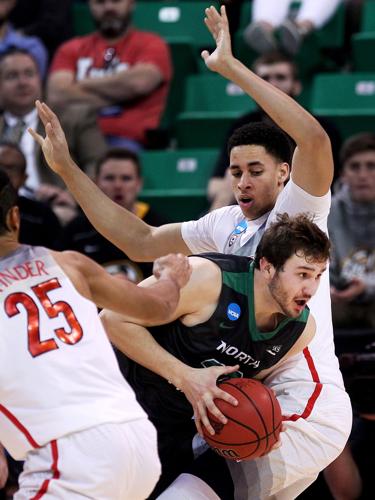 Arizona vs. North Dakota