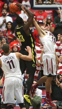 UA basketball notes: Thrown in to help fill hole, Pitts makes instant impact