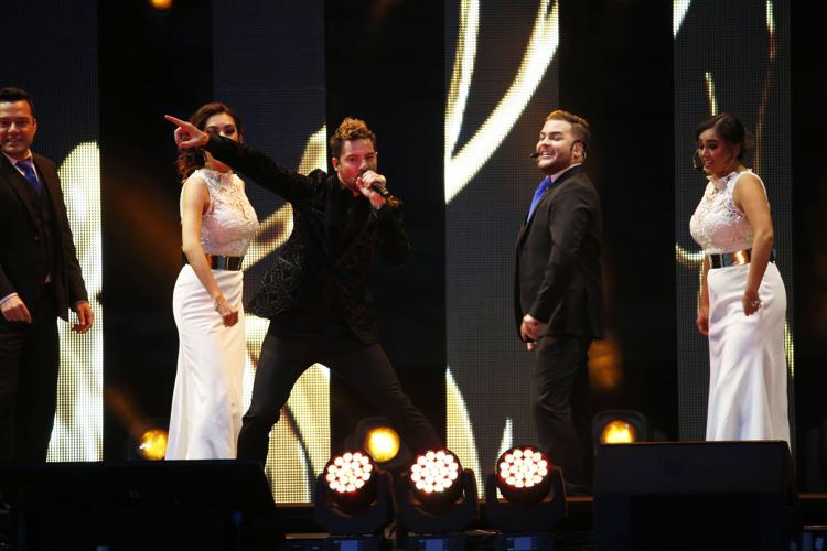 HOMENAJE JUAN GABRIEL