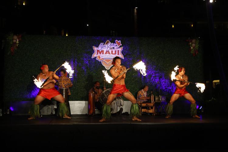 112422-tuc-spt-uabkfeature-p2