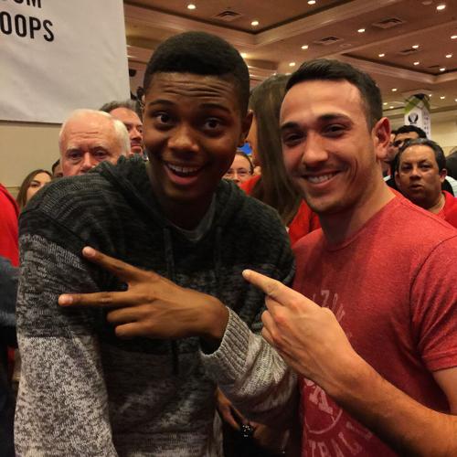 030922-tuc-spt-uabkfans-p2