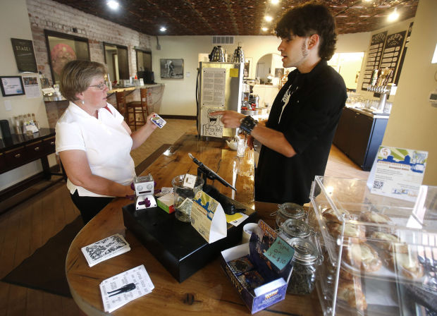 Connect in the City discount card; Maker House