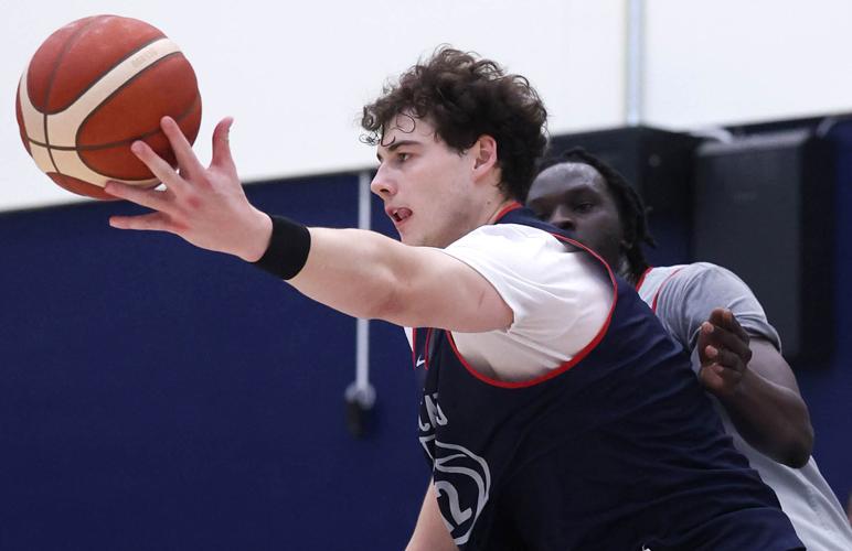 Arizona men’s basketball practice